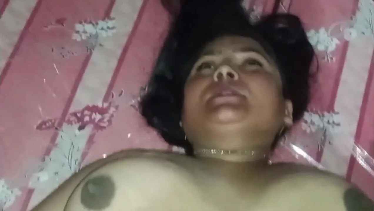 Chubby bhabhi passionate pussy and anal sex with facial cumshot