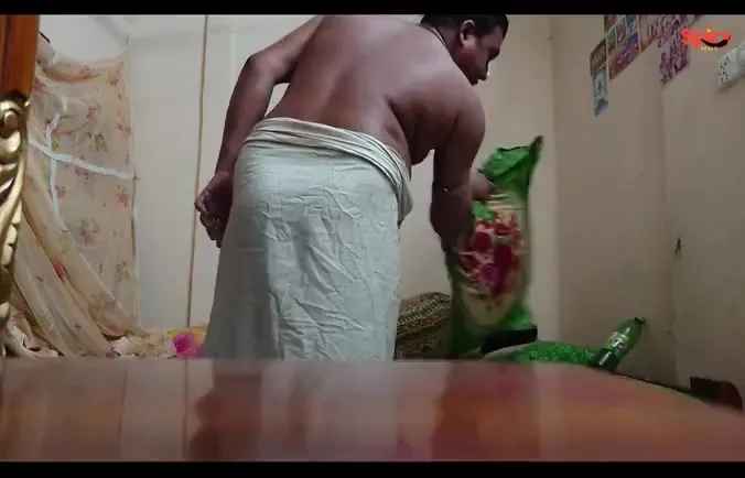 Horny South Indian uncle called neighbour bhabhi to home and fucked