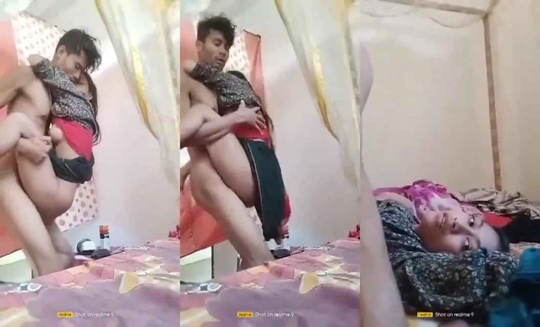 Hot Punjabi kudi hardcore sex in standing position with bf
