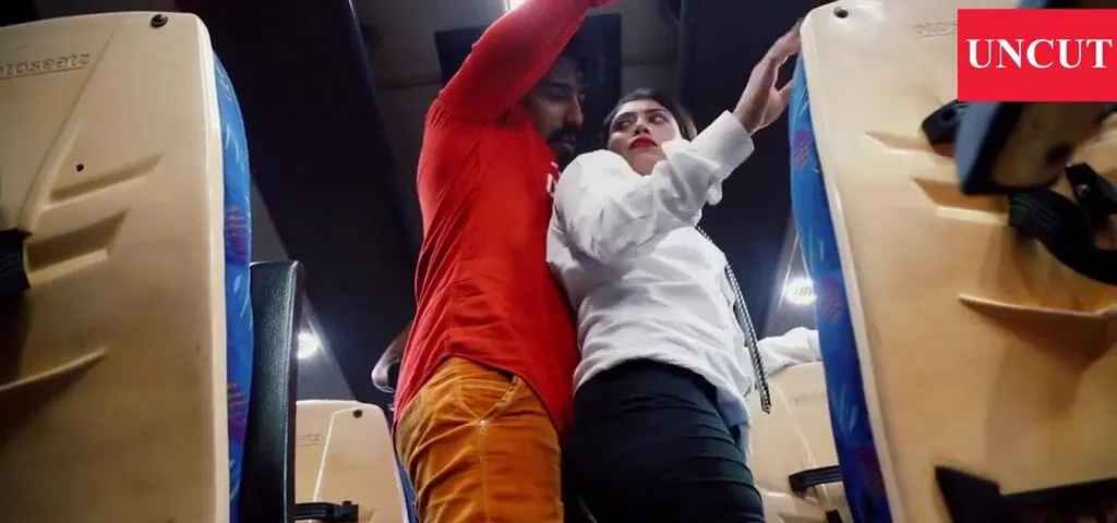 Indian first ever erotic public bus sex full xxx video