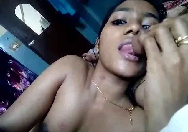 Indian horny college gf sucking ex-bf's big cock selfie mms