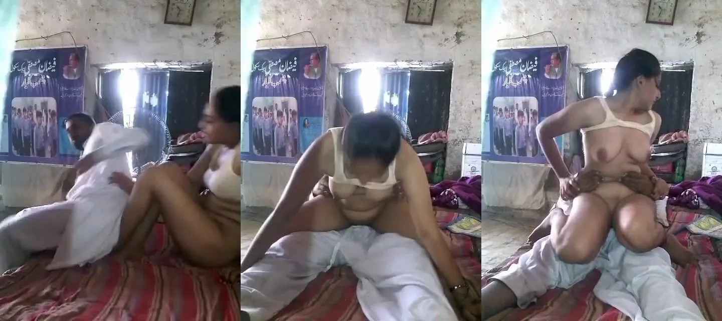 Pakistani market randi riding dick of her daily customer