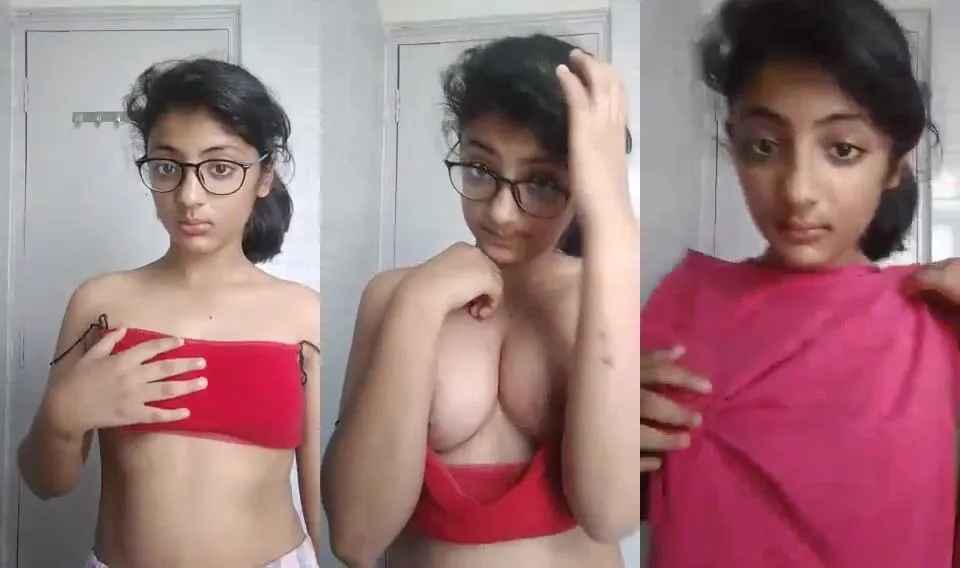 Young college girl live cam natural boobs and ass showing