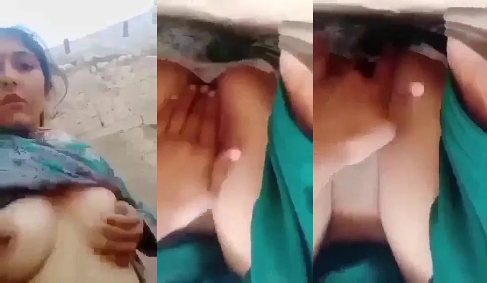 Pakistani bhabhi fucking pussy with fingers and moaning in public area
