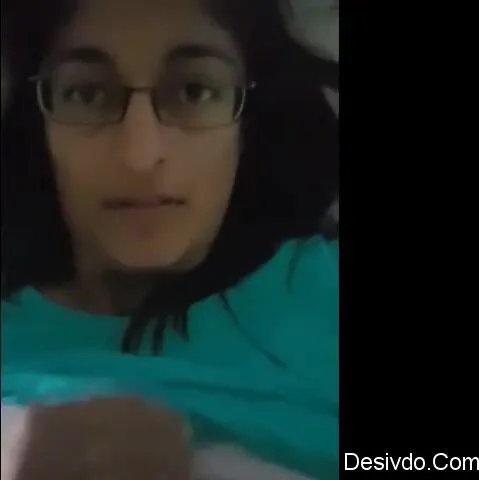 Sexy NRI girl sucking foreigner friend's white cock